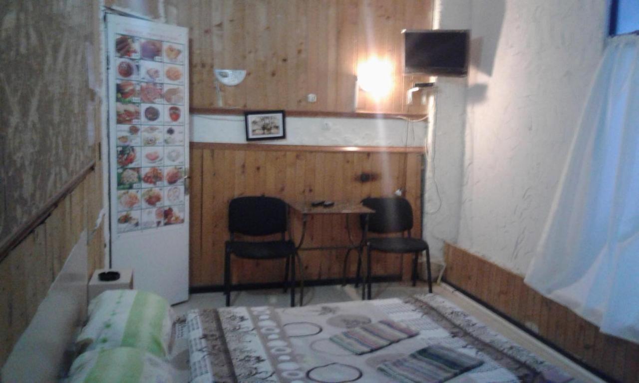 Guesthouse Star Georgia Tbilisi Buitenkant foto