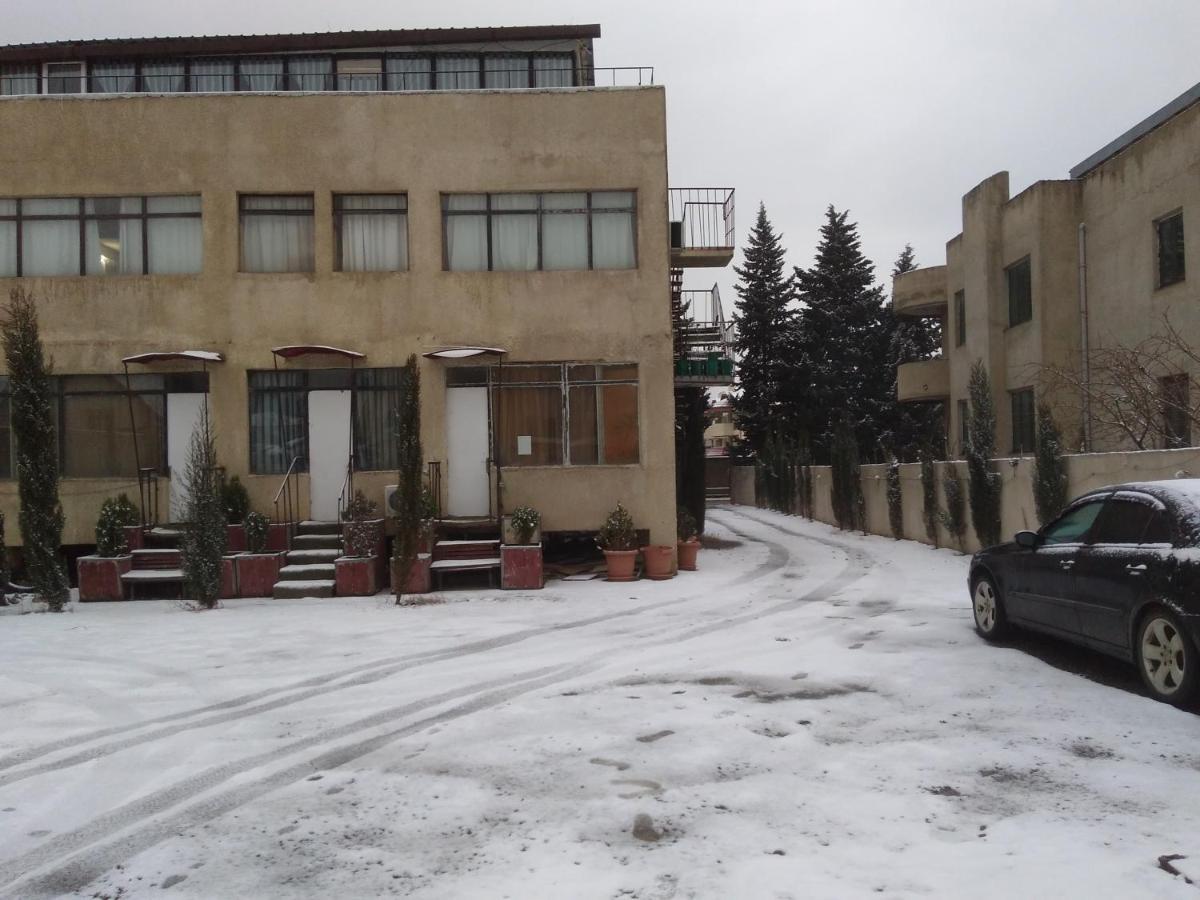 Guesthouse Star Georgia Tbilisi Buitenkant foto