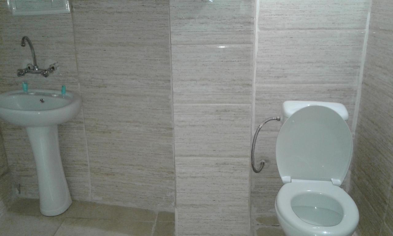Guesthouse Star Georgia Tbilisi Buitenkant foto