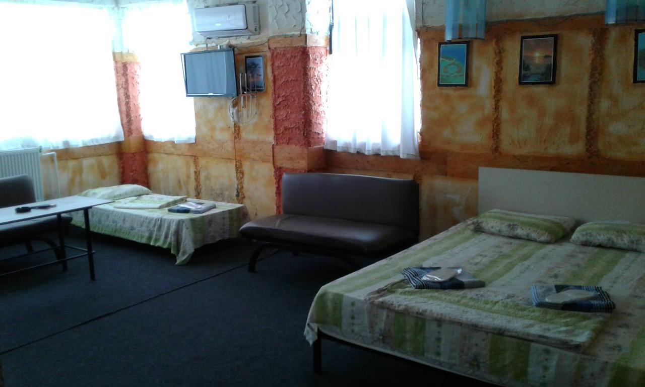 Guesthouse Star Georgia Tbilisi Buitenkant foto
